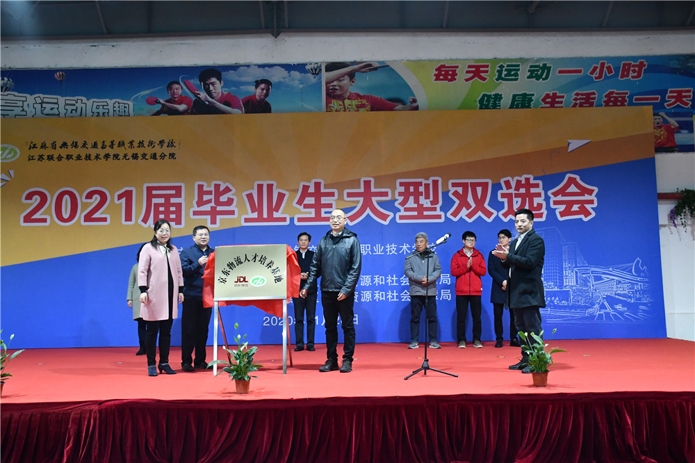 1606719320997014475.jpg DSC_1417.jpg